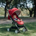 Poussette bébé pas cher : les bons plans à ne pas manquer cette année
